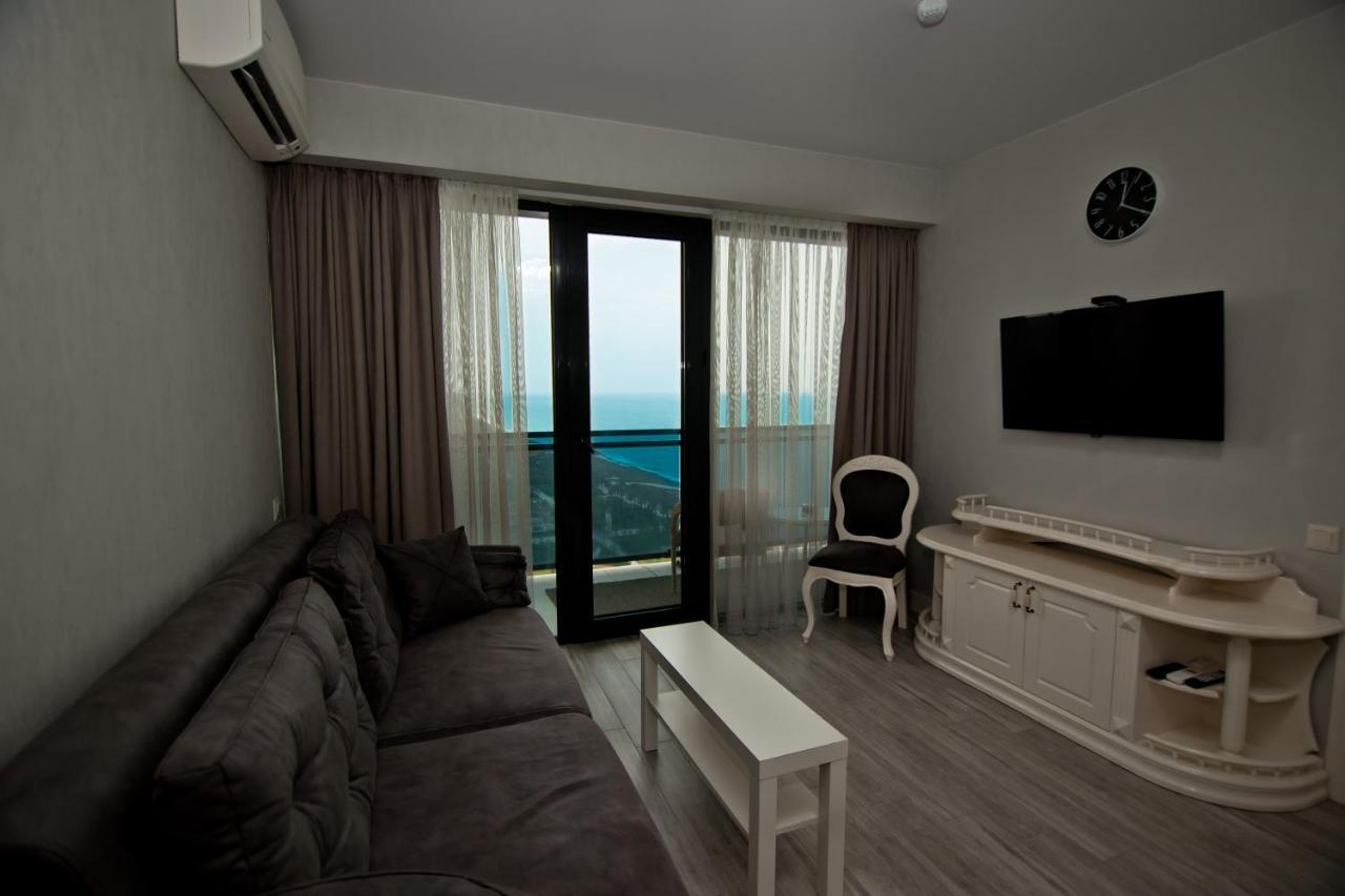 Holiday Batumi Apartment.0411 Экстерьер фото