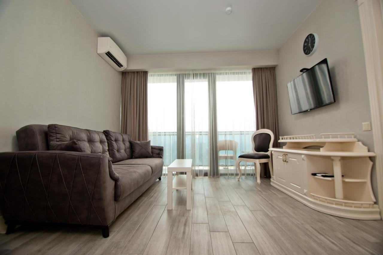 Holiday Batumi Apartment.0411 Экстерьер фото